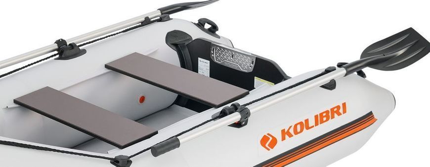 Колибри КМ-245 (Kolibri KM-245) светло-серая моторная надувная лодка, без настила 22768 фото