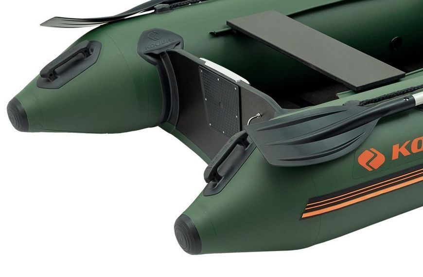 Колибри КМ-280Д (Kolibri KM-280D Профи) зелёная моторная килевая надувная лодка + слань-книжка 22807 фото
