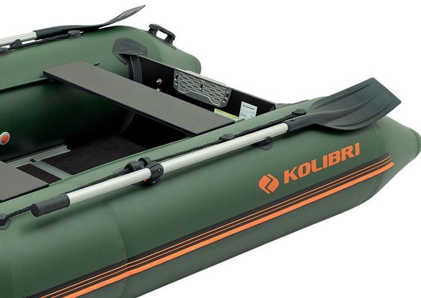 Колибри КМ-300Д (Kolibri KM-300D Профи) зелёная моторная килевая надувная лодка + фанерный пайол 22034 фото