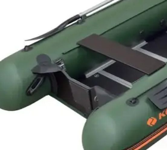 Колибри КМ-450ДСЛ (Kolibri KM-450DSL) зелёная моторная килевая надувная лодка + фанерный пайол 22040 фото